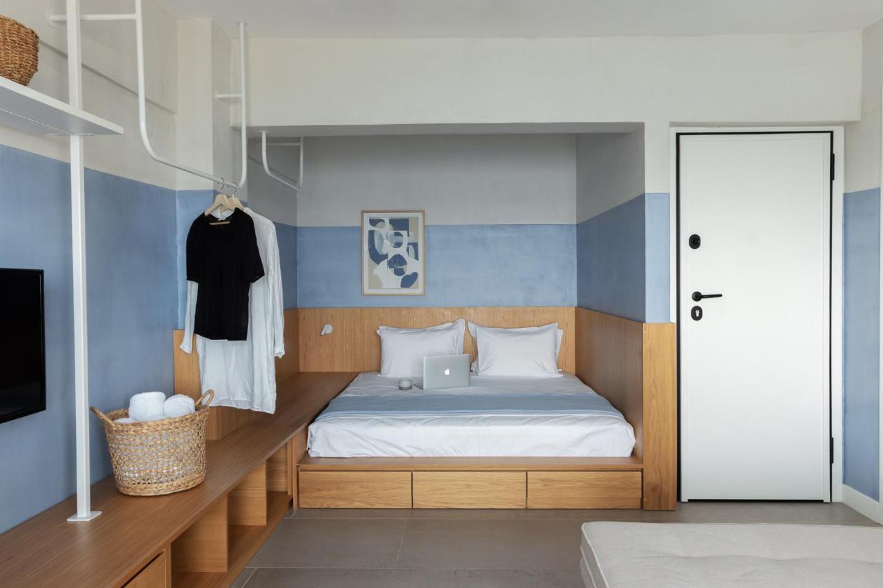 Eladia Suites Неос Мармарас Екстериор снимка
