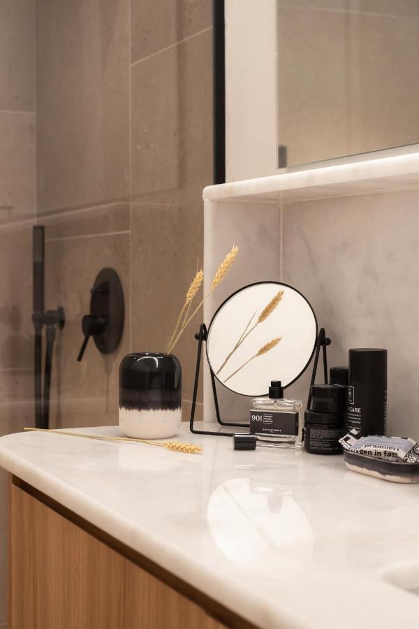 Eladia Suites Неос Мармарас Екстериор снимка