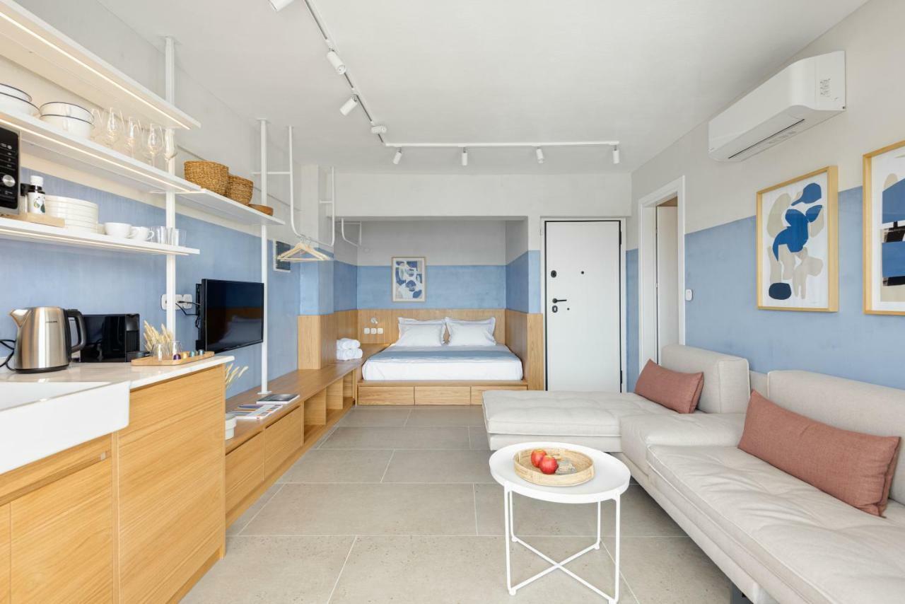 Eladia Suites Неос Мармарас Екстериор снимка
