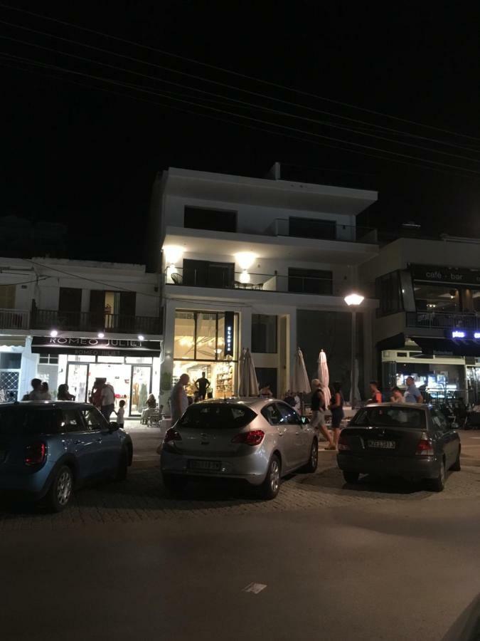 Eladia Suites Неос Мармарас Екстериор снимка