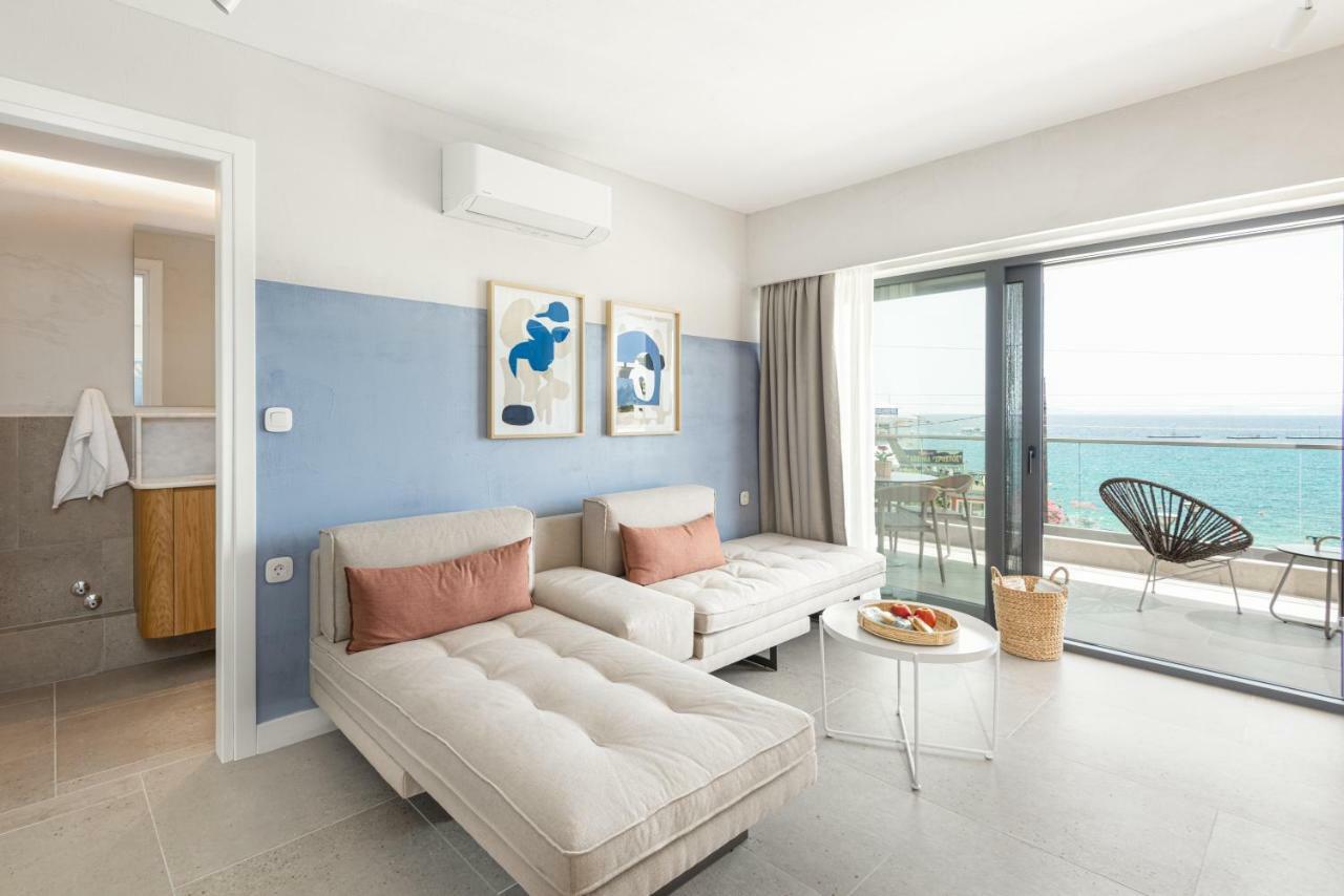 Eladia Suites Неос Мармарас Екстериор снимка