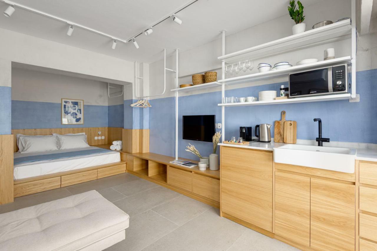 Eladia Suites Неос Мармарас Екстериор снимка