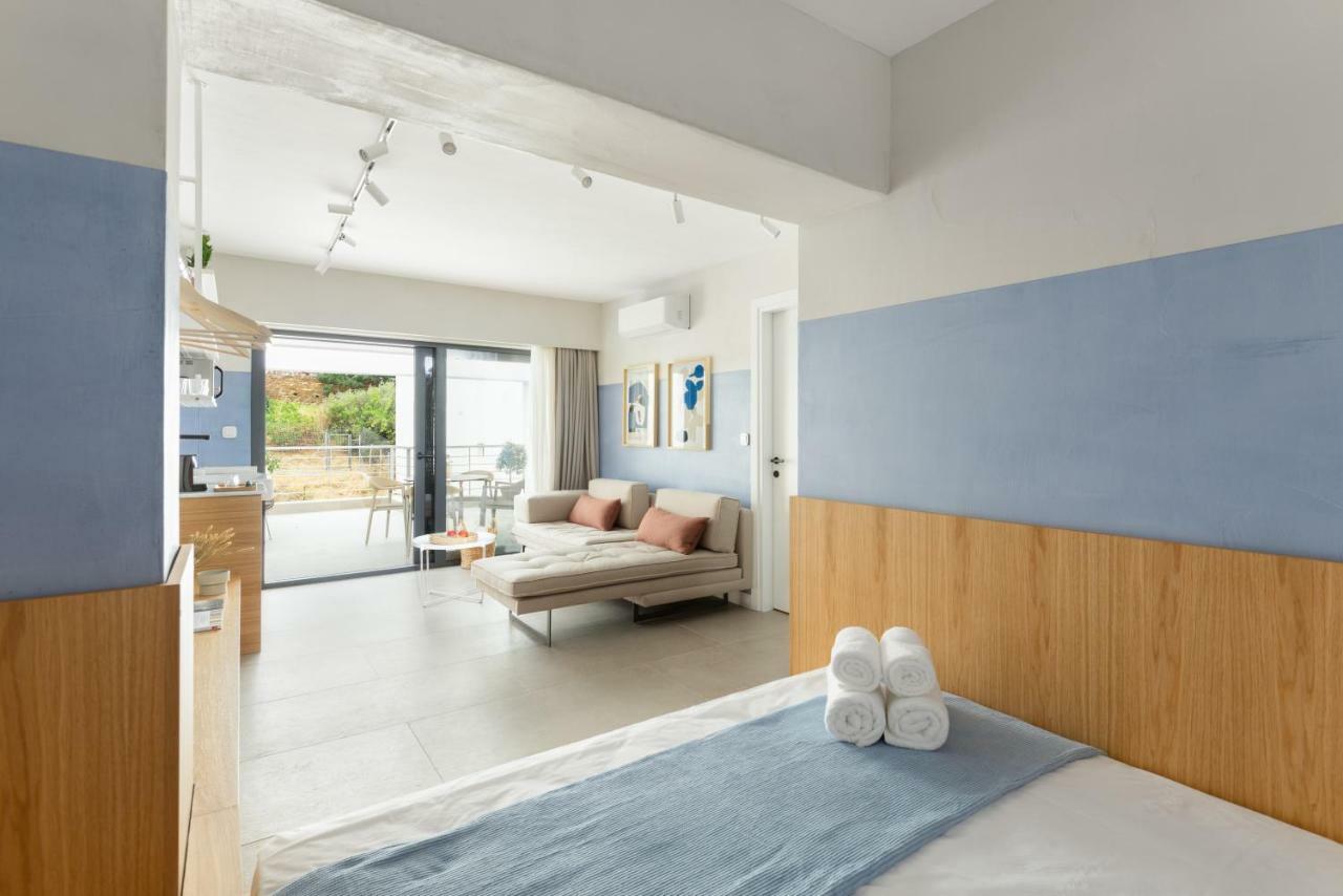 Eladia Suites Неос Мармарас Екстериор снимка
